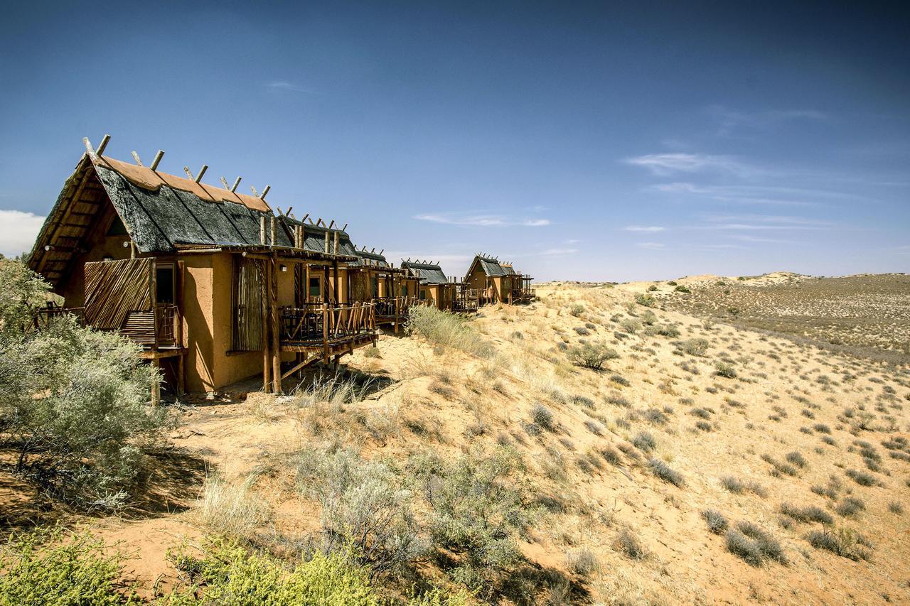 Xaus Lodge Twee Rivieren Zewnętrze zdjęcie