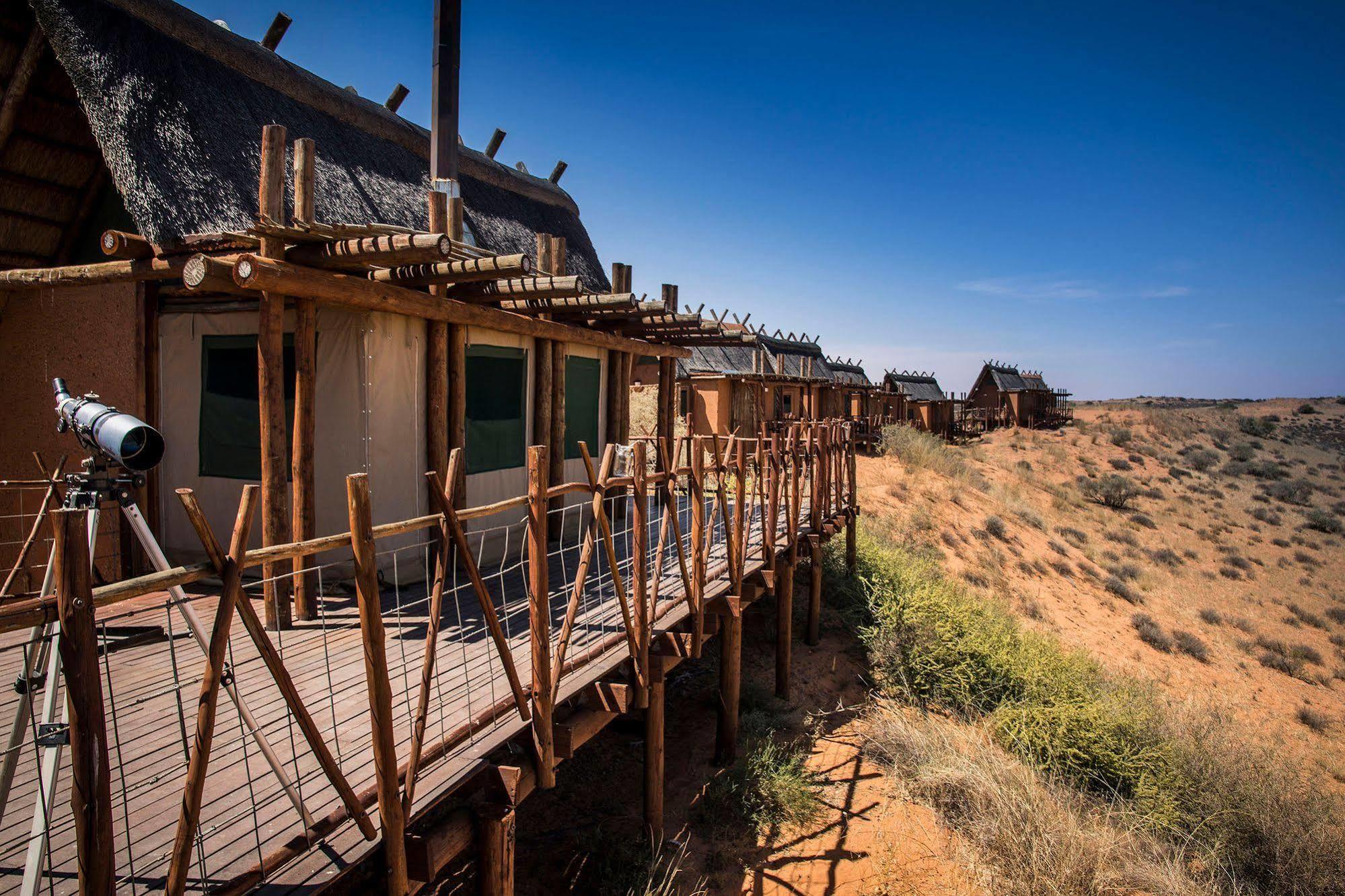 Xaus Lodge Twee Rivieren Zewnętrze zdjęcie