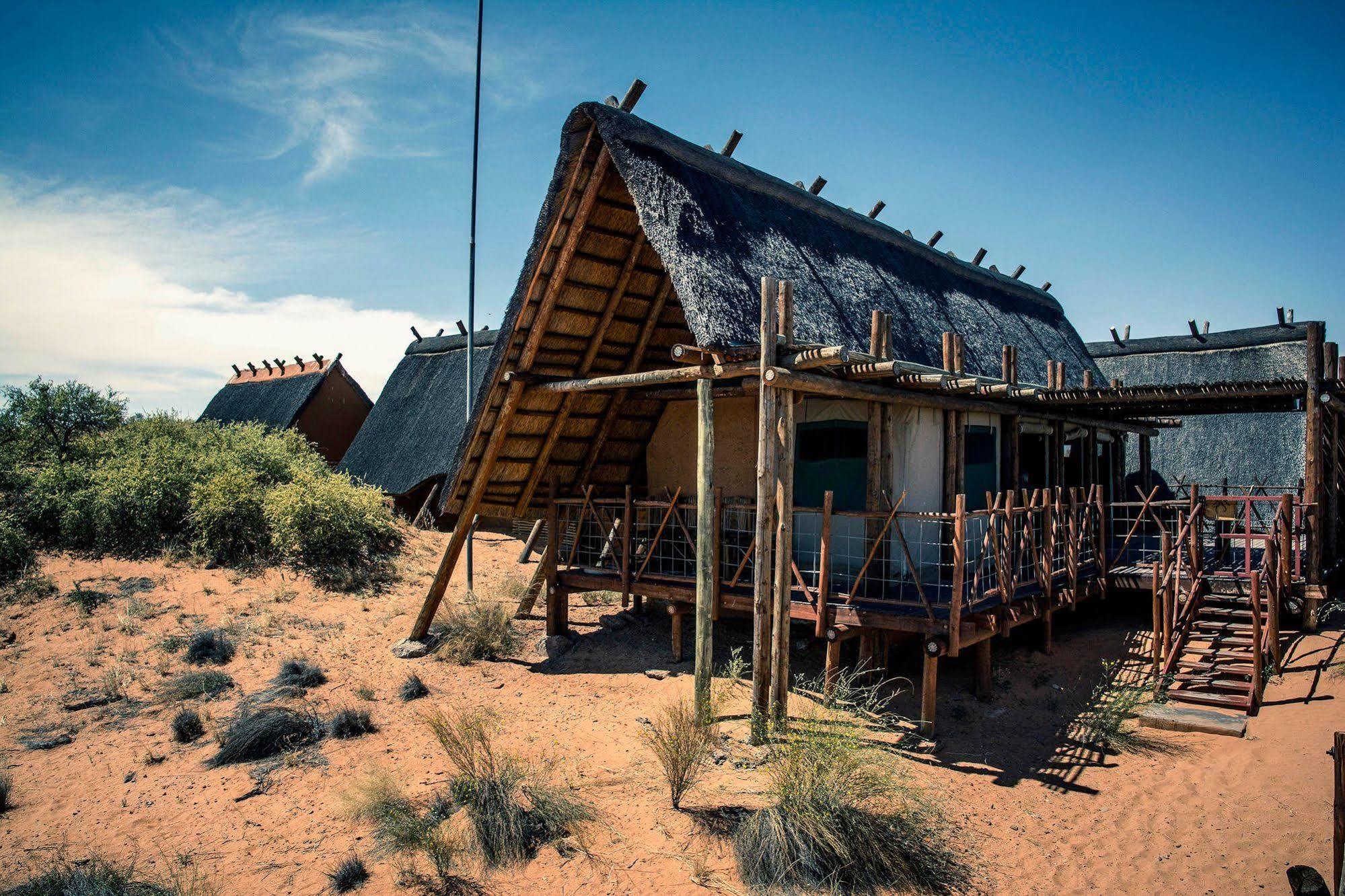 Xaus Lodge Twee Rivieren Zewnętrze zdjęcie
