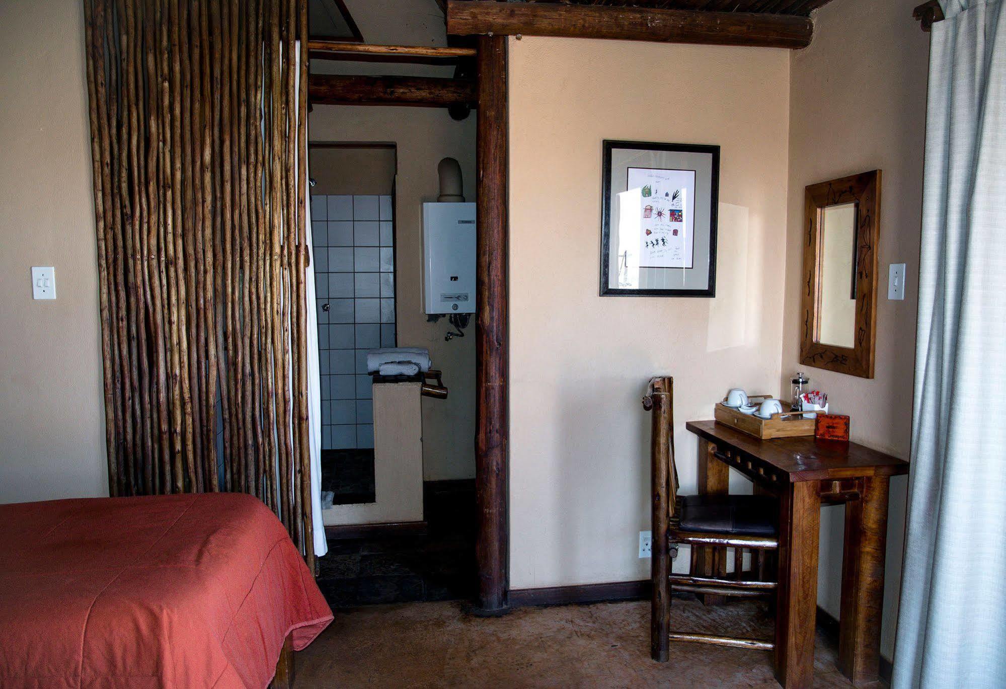 Xaus Lodge Twee Rivieren Zewnętrze zdjęcie