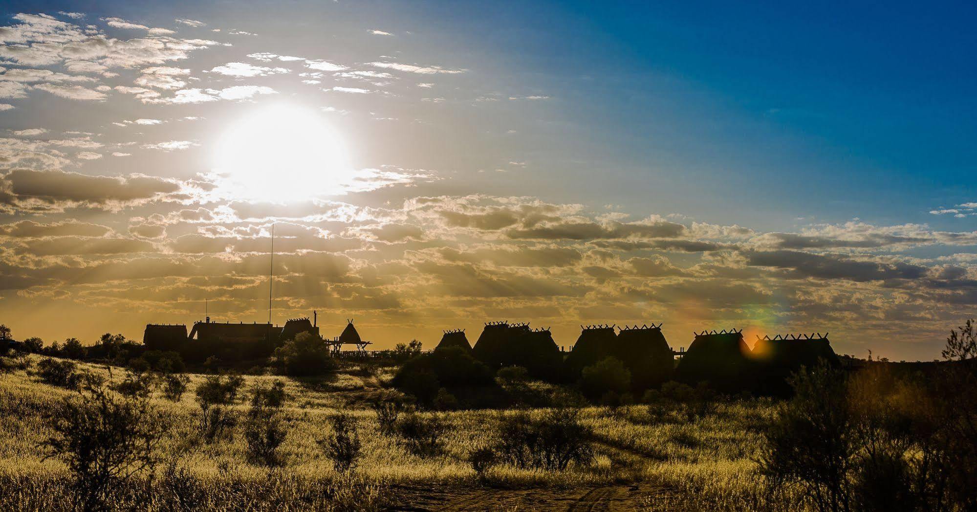 Xaus Lodge Twee Rivieren Zewnętrze zdjęcie